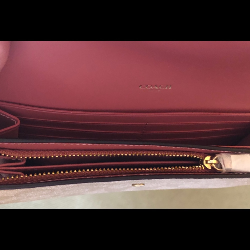 COACH Slim Envelope Wallet in Peony NWOT - Picture 4 of 4